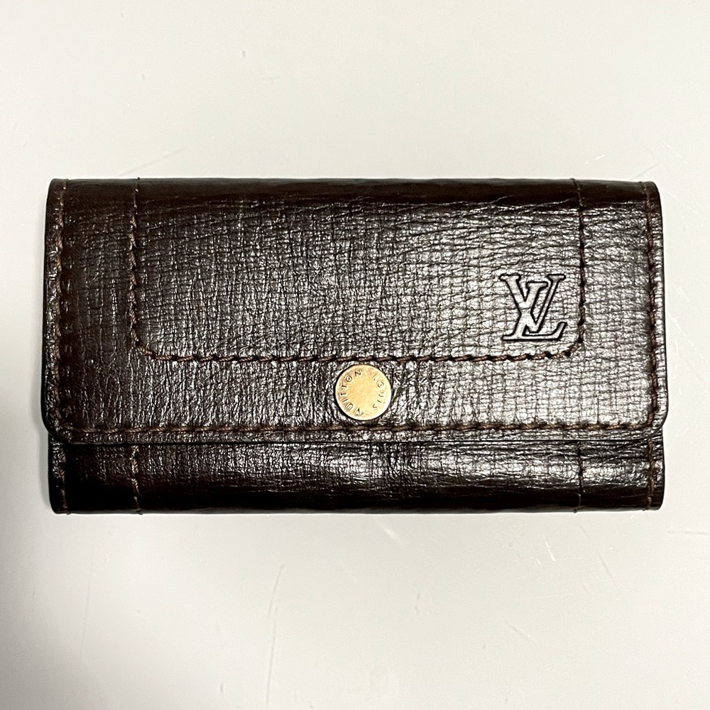 LOUIS VUITTON KEY HOLDER